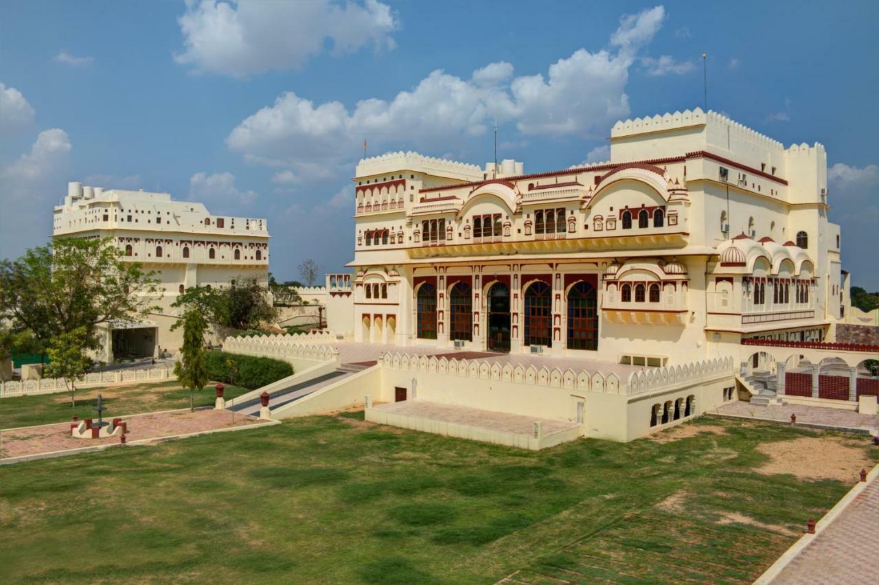 Amritara Surajgarh Fort Eksteriør bilde